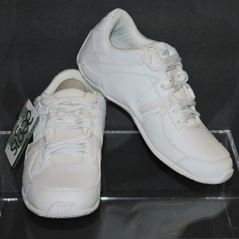 NIB 4.5 Women Athletic Shoes Cheerleading - Kaepa
